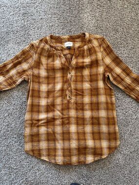 Universal Thread Mustard Plaid Split-V Tunic